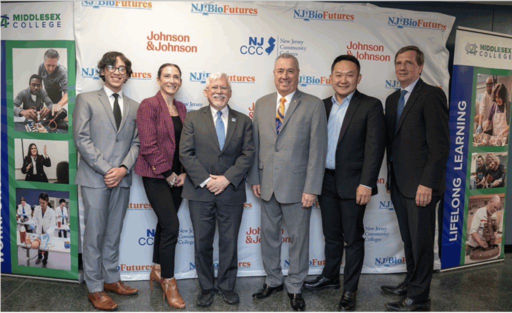 Middlesex College opens state-of-the-art aseptic simulation