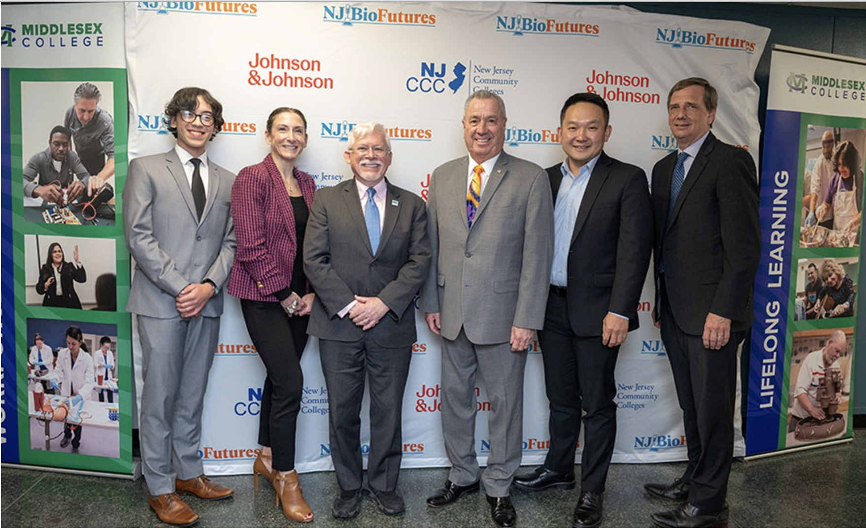 Middlesex College opens state-of-the-art aseptic simulation